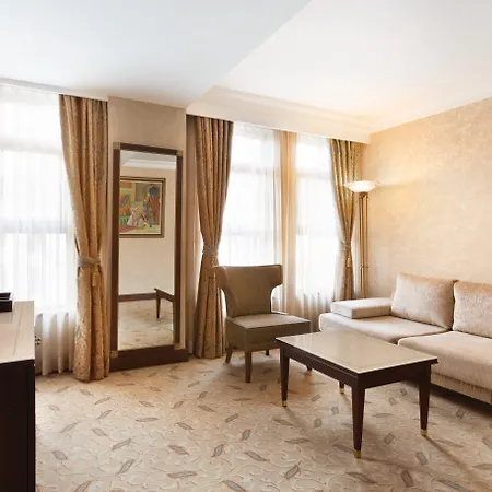 Otel Crowne Plaza - Old By Ihg 5*