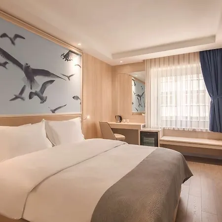 Crowne Plaza - Old By Ihg 5*