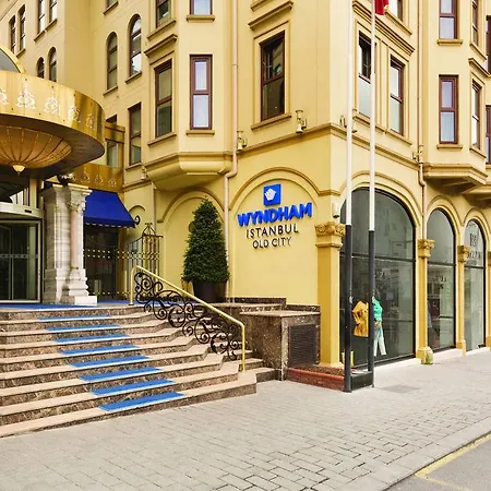 Crowne Plaza - Old By Ihg Hotell