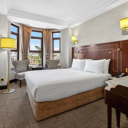 Crowne Plaza - Old By Ihg Hotel