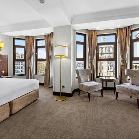 Crowne Plaza - Old By Ihg