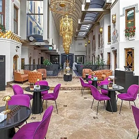 Crowne Plaza - Old By Ihg 5*