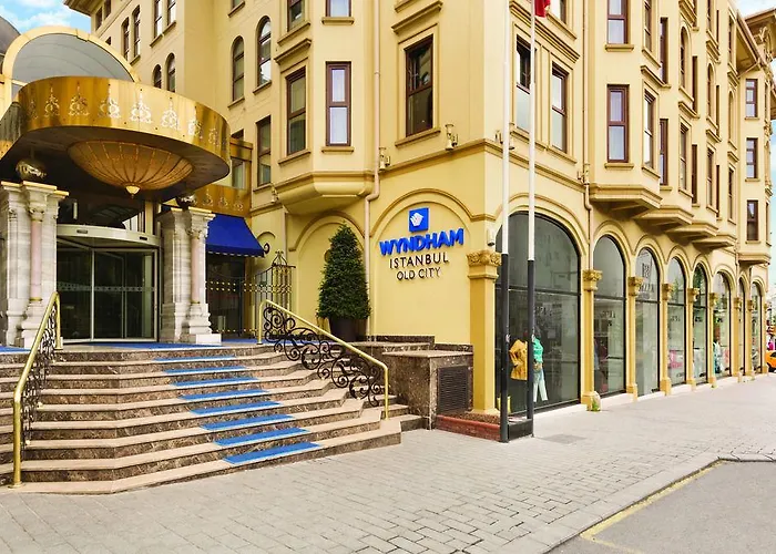 Crowne Plaza - Old By Ihg Hotel