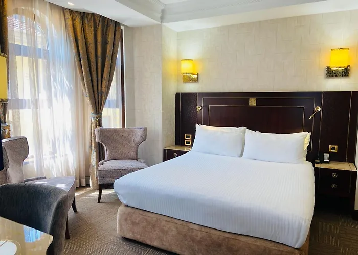 Crowne Plaza - Old By Ihg Hotel 5*